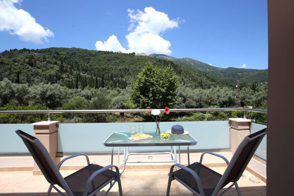 Villa Ligero Agios Christoforos  Exterior photo